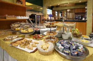 sun hotel sala colazione